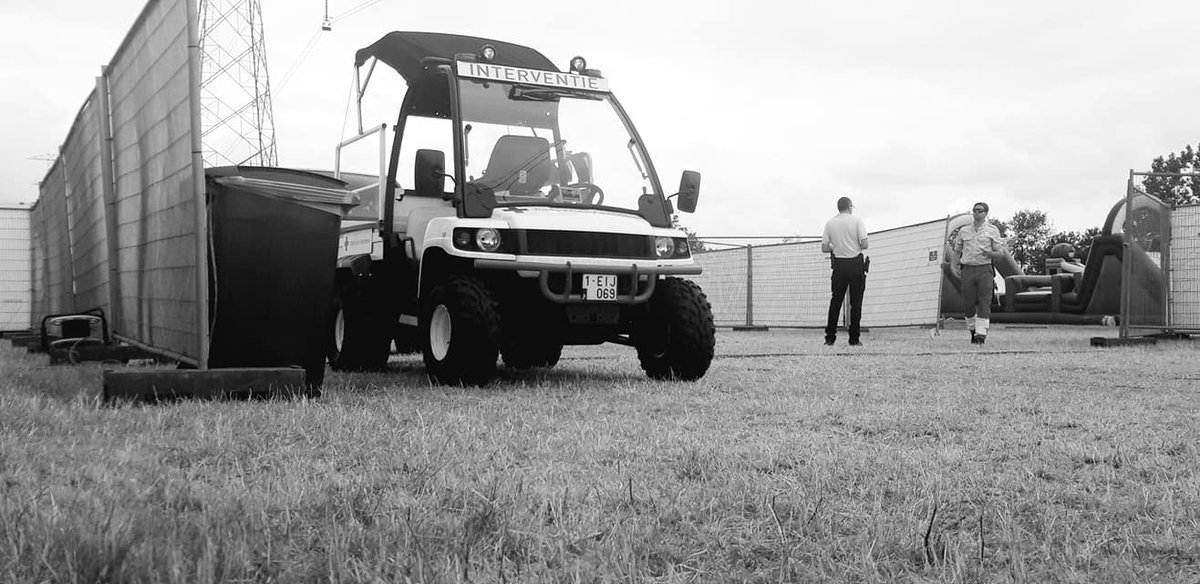 Terwijl onze #nationalecommandowagen klaar staat voor een dagje <a href="/twclassic/">TW Classic</a> mochten we van @RKZwartberg de onderstaande #gatorfie's ontvangen van hun inzet op het @AfroLatinoBree Festival in Bree dit weekend. #zomerhelden