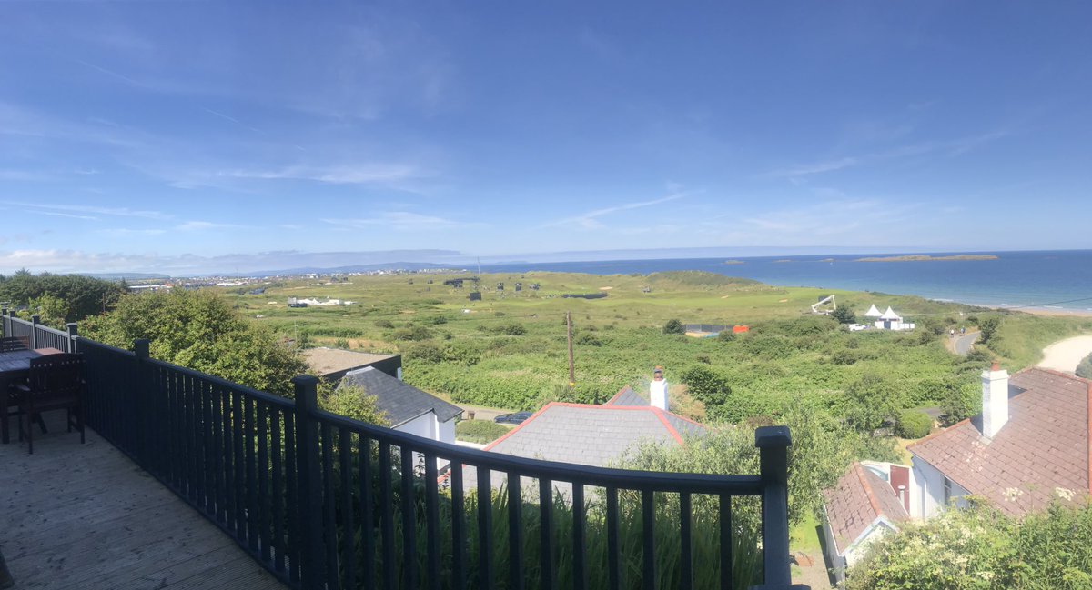 RuthBoo24636709's tweet photo. Best view in Portrush https://t.co/pYEvcGWsyc