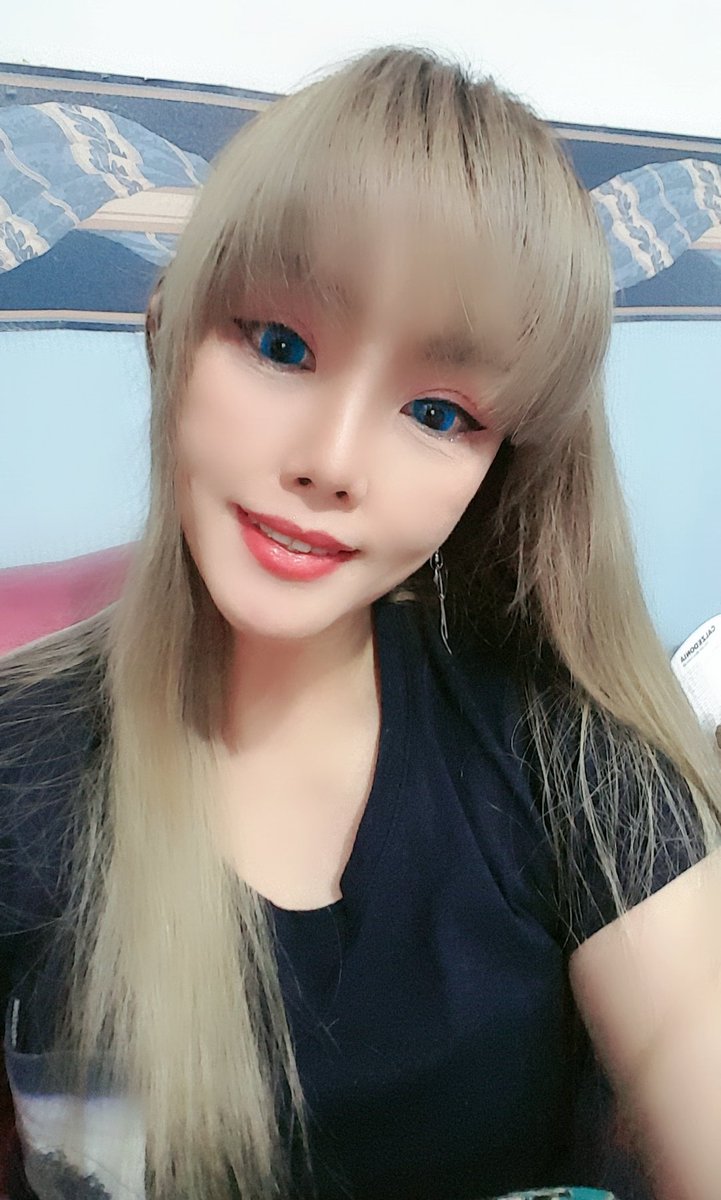 LAUREN VICTORITA 방탄소년단 tweet media