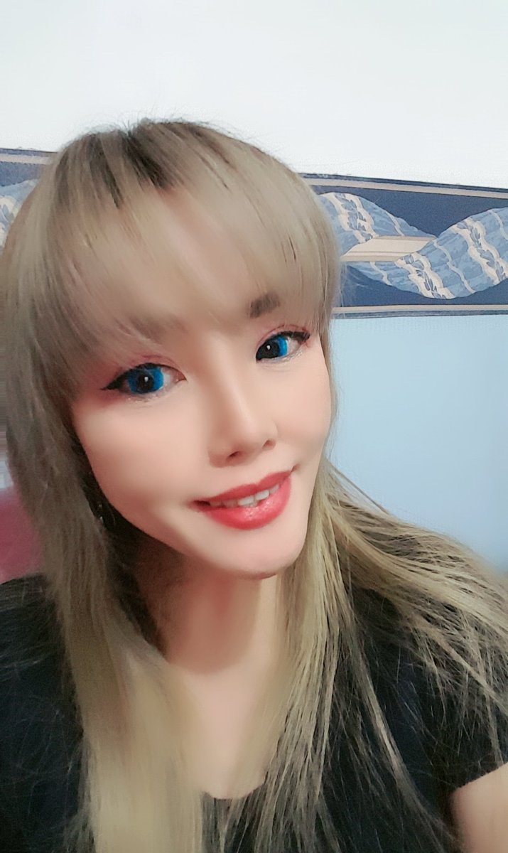 LAUREN VICTORITA 방탄소년단 tweet media