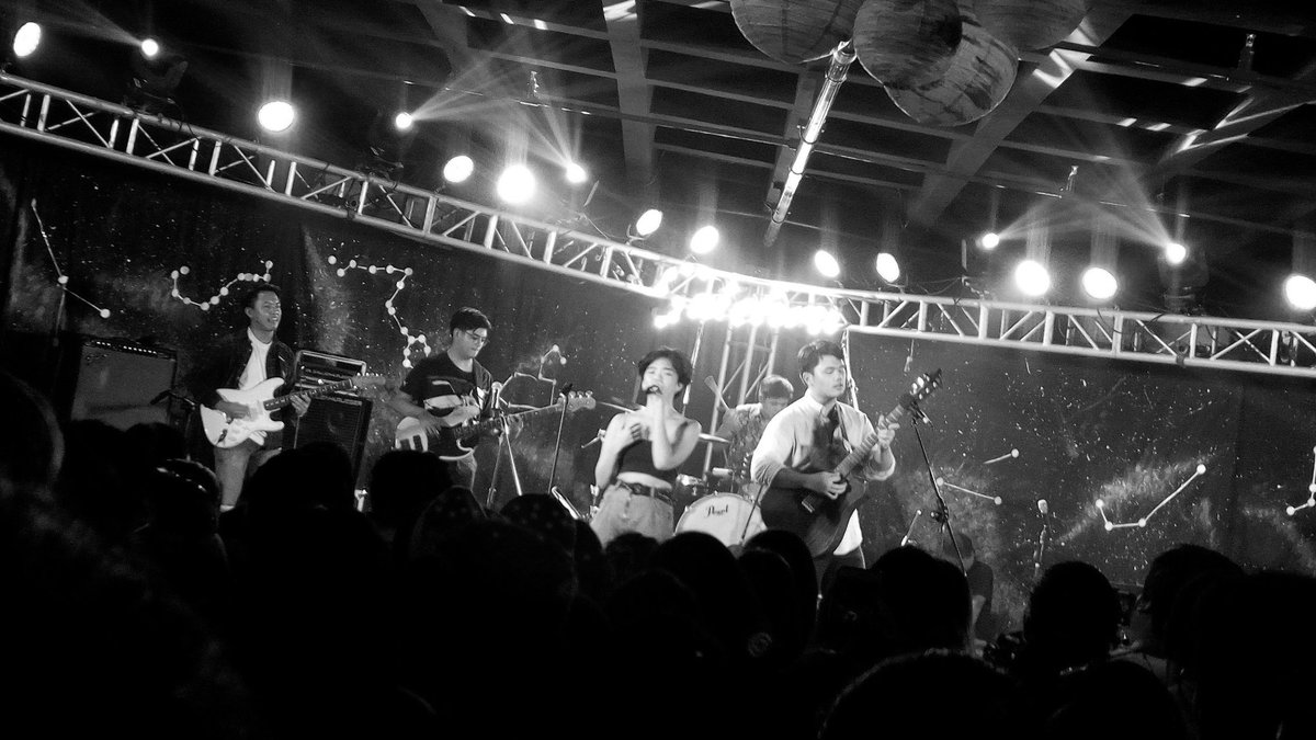 TheEddieCrews's tweet photo. Any Name's Okay.
Satchmi Vinyl Day 2019 @ Green Sun, Makati.
7.13.2019
•
#mobilephotography
#247kmobilephotography
#musicphotography
#gigphotography
#indieopm
#satchmivinylday
#vinylday2019
#satchmi https://t.co/hNNMrislyJ