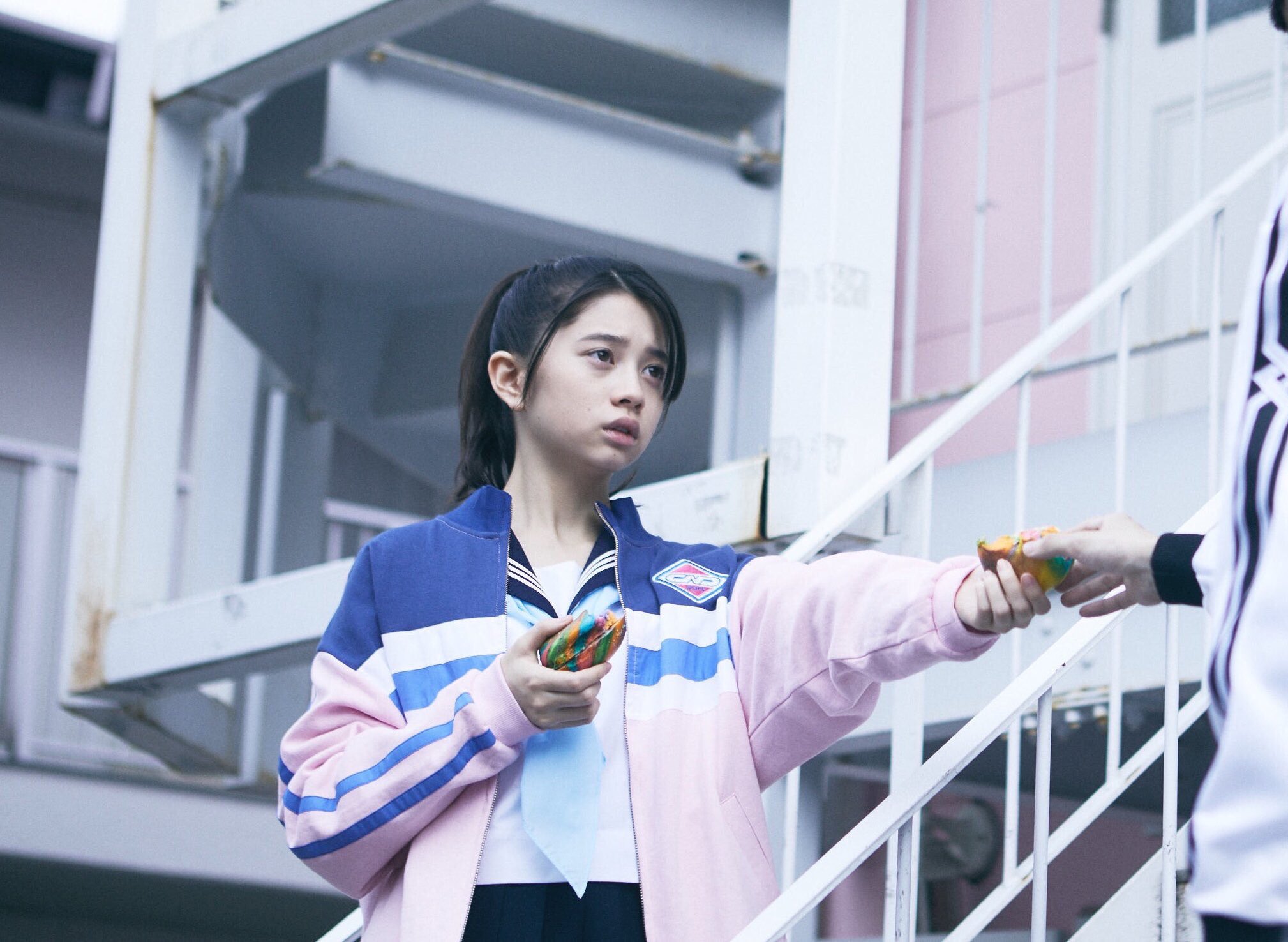 映画『ホットギミック ガールミーツボーイ』公式 on Twitter