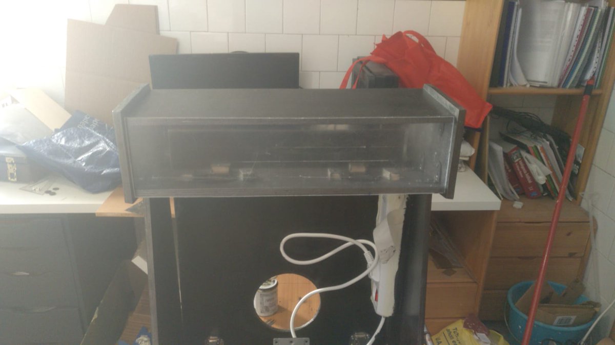 alberto_orco's tweet image. Pues otro domingo con @orkipastafari metiéndole mano al proyecto #ultron 😅 😅 😅

#modding #casecon #arcade