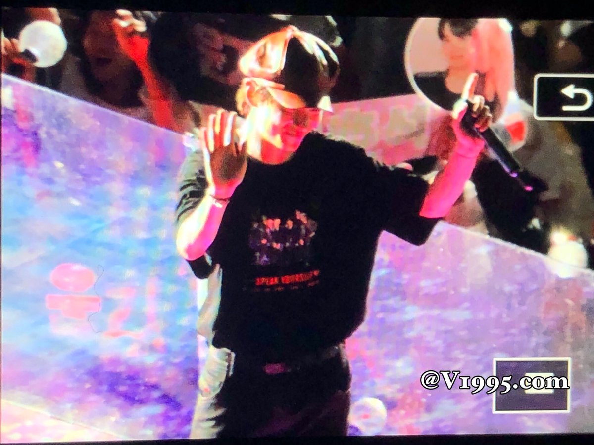 V1995com's tweet photo. 【preview】190714 SYS 시즈오카 

#방탄소년단 #BTS⁠ ⁠ #뷔 #V #김태형 #태형 #taehyung 

@BTS_twt https://t.co/2mjlRkcfrX