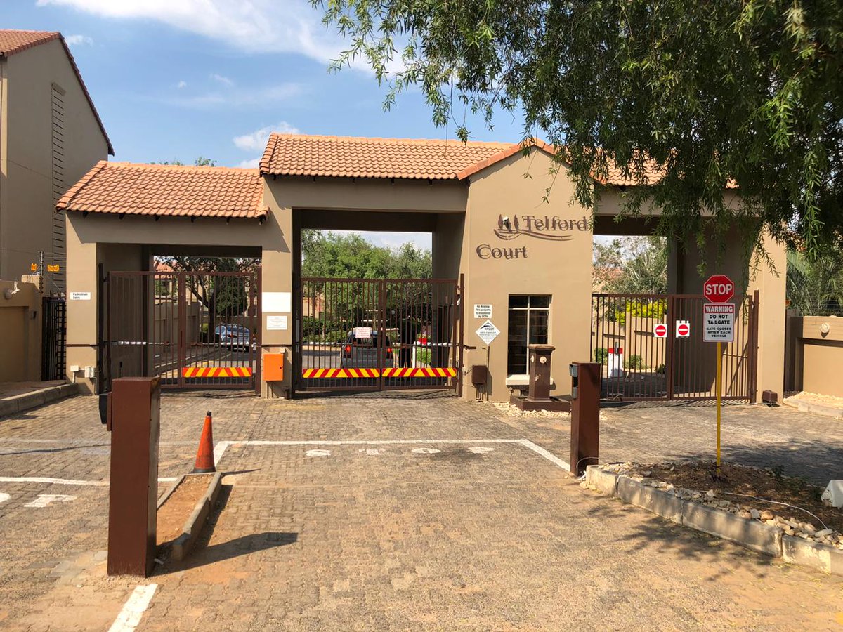 KekeMakhetha2's tweet photo. Rental Apartment Northriding Jhb
2 bedroom
2 toilet&bath
Fitted kitchen
wardrobes
Open lounge
Pool
Rent: R7,000
Dep: R7,000(Refundable)
Contct: 073 790 1777
Cassper Sunday Times Kylie Rastafarian #EFFSCAssembly #RogueUnit Mamelodi Mkhwebane #FlamedCouples #CricketWorldCupFinal https://t.co/V30uY8f15z