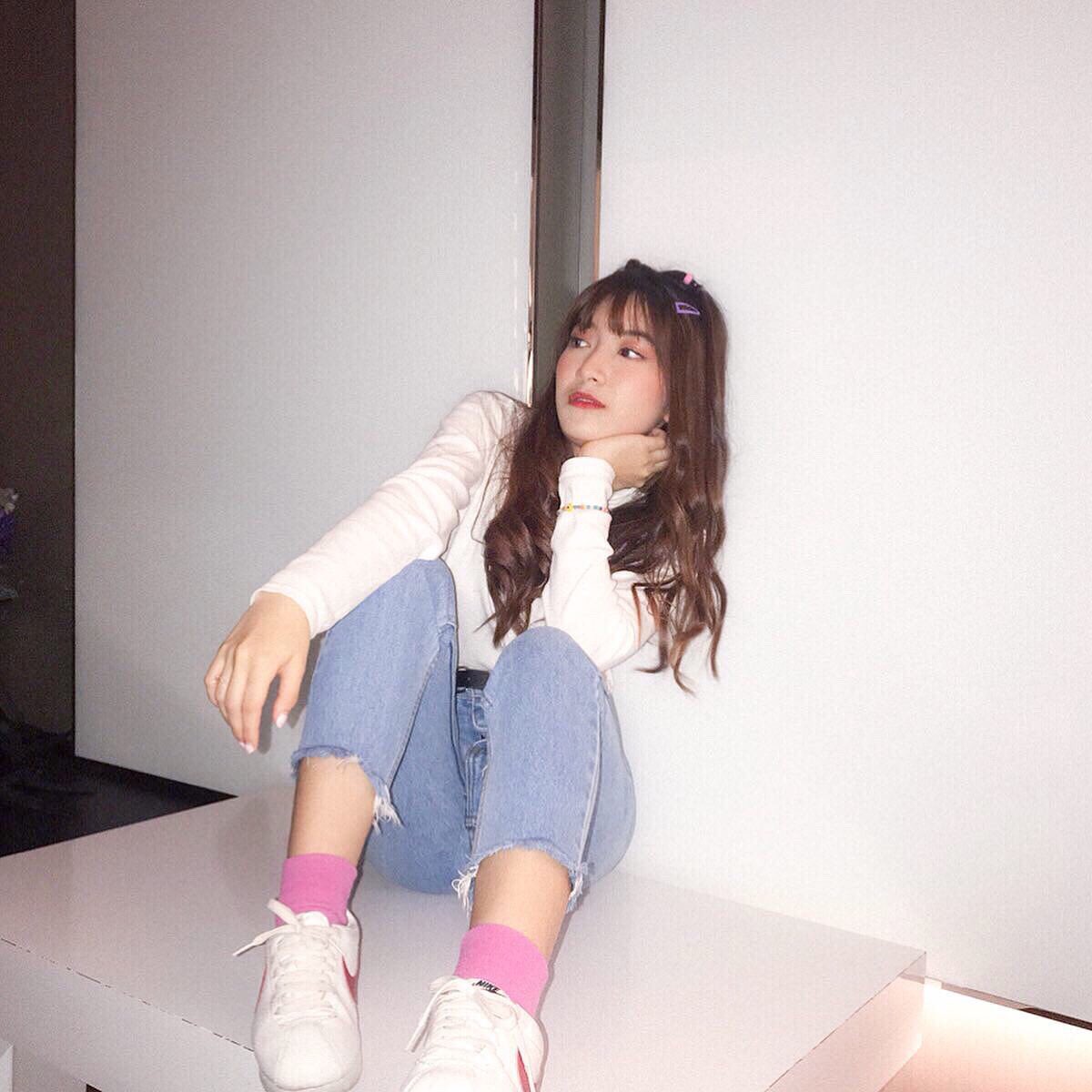 alexisntr_'s tweet photo. Ughhhhhh💗🌸🧠👛🐽🎟 #alexiscmcafe https://t.co/dhx8jmxICJ