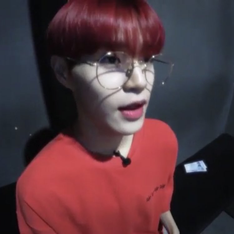 𝑠𝑎𝑟𝑎𝑛𝑔사랑🤍 tweet media