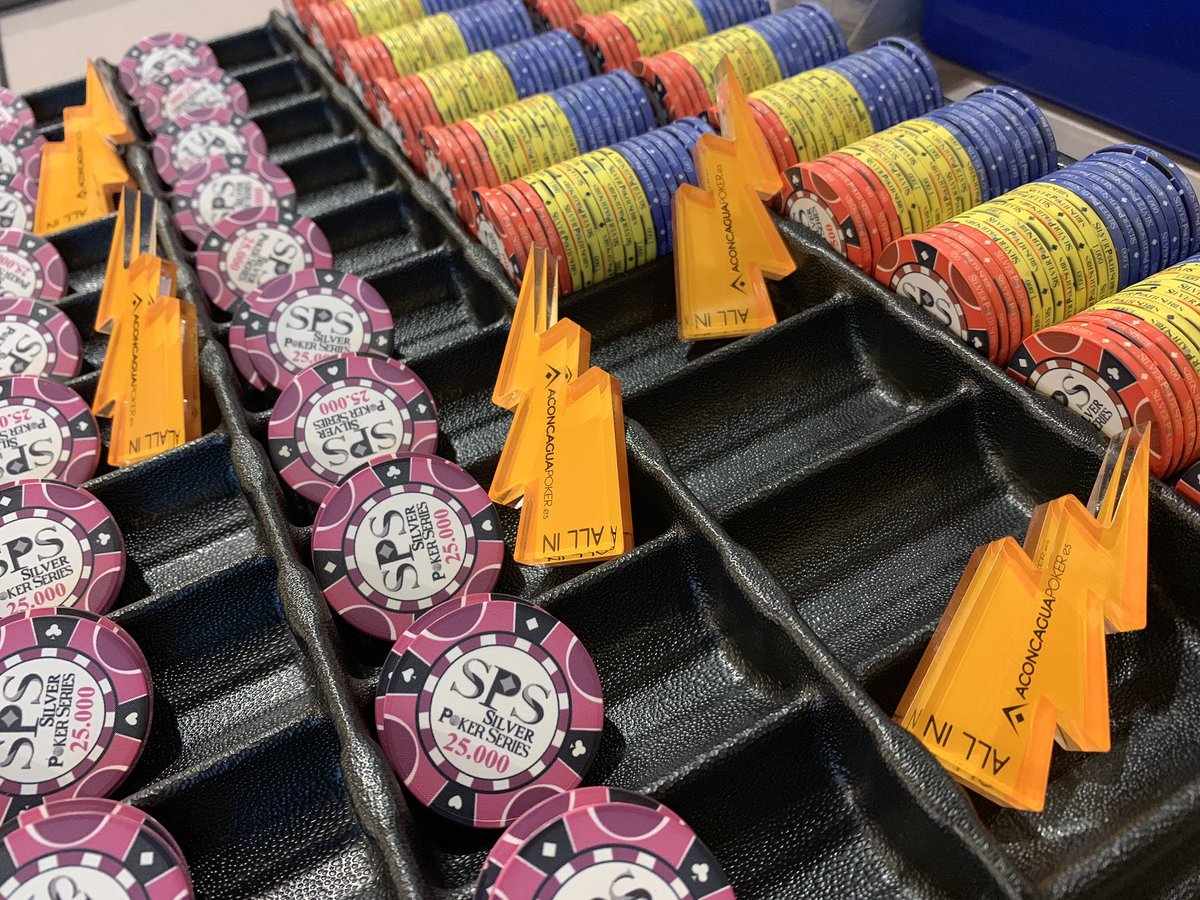 ¡¡Preciosos ficheros para las <a href="/poker_silver/">Silver Poker Series</a> que hoy terminan en <a href="/CasinoCadiz/">Casino Bahía Cádiz</a>!!