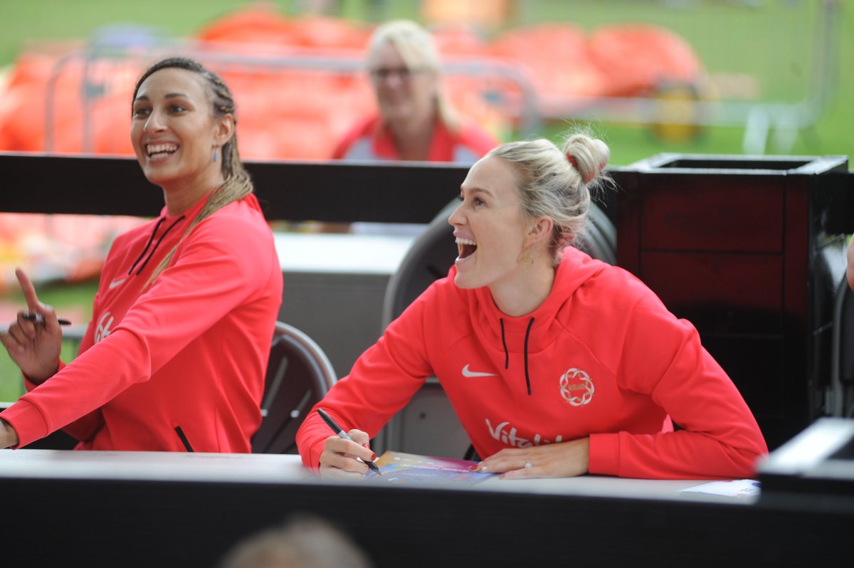 DaveThePapLpool's tweet photo. Netball world Cup, England roses, laughing and having fun with fans, at the signing session in the fans zone today @NetballWorldCup @EnglandNetball @IntNetball @CultureLPool #ichoose #ThisIsNetball #netballrising #NetballWorldCup2019 #sports #netballnews https://t.co/93kgXDbFfC
