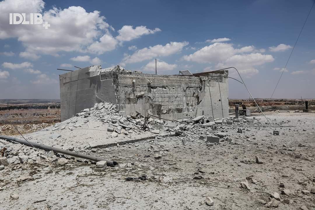 AmenahMasri's tweet photo. Following itโs scorched earth policy,
Russian airstrikes on Maarat al-Numaan destroyed the water pumping station in the city.
#Rise4Idlib #NotATarget #EyesOnIdlib #StopBombingIdlib #SolidarityWithBrita #HungarStrikeForIdlib https://t.co/9NVpjtMasD