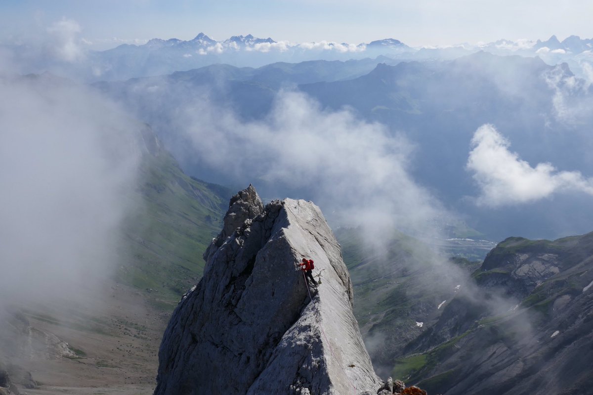 markwalkerguide's tweet image. Aravis not disappointing today... @Brit_Mt_Guides @Team_BMC @Salewa