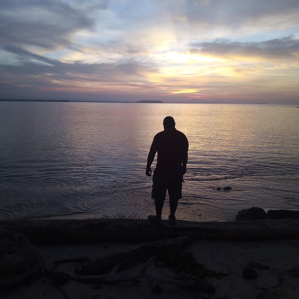 KaleNaru's tweet photo. Sunsets.. https://t.co/Fi7IMGtPeM