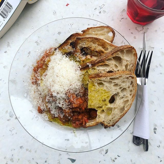 eatcolourfully's tweet photo. Baked beans, toast, lashings of Parmesan, iced hibiscus tea and a good book. https://t.co/bGKgMdWIMa https://t.co/N6MPszWZGl