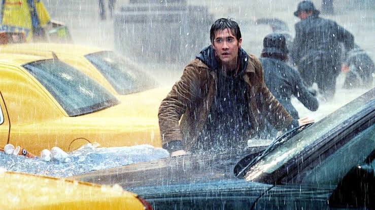 luke_hillsley's tweet image. Like Jake Gyllenhaal?? Like disaster movies?? Like a sassy voiceover detailing the scientifically inaccurate things in a film?? My third video of &apos;Would That Shit Really Happen?&apos; will satisfy your thirst for all things earth &amp;amp; climate science! #comingsoon #scomweb #scomweb19