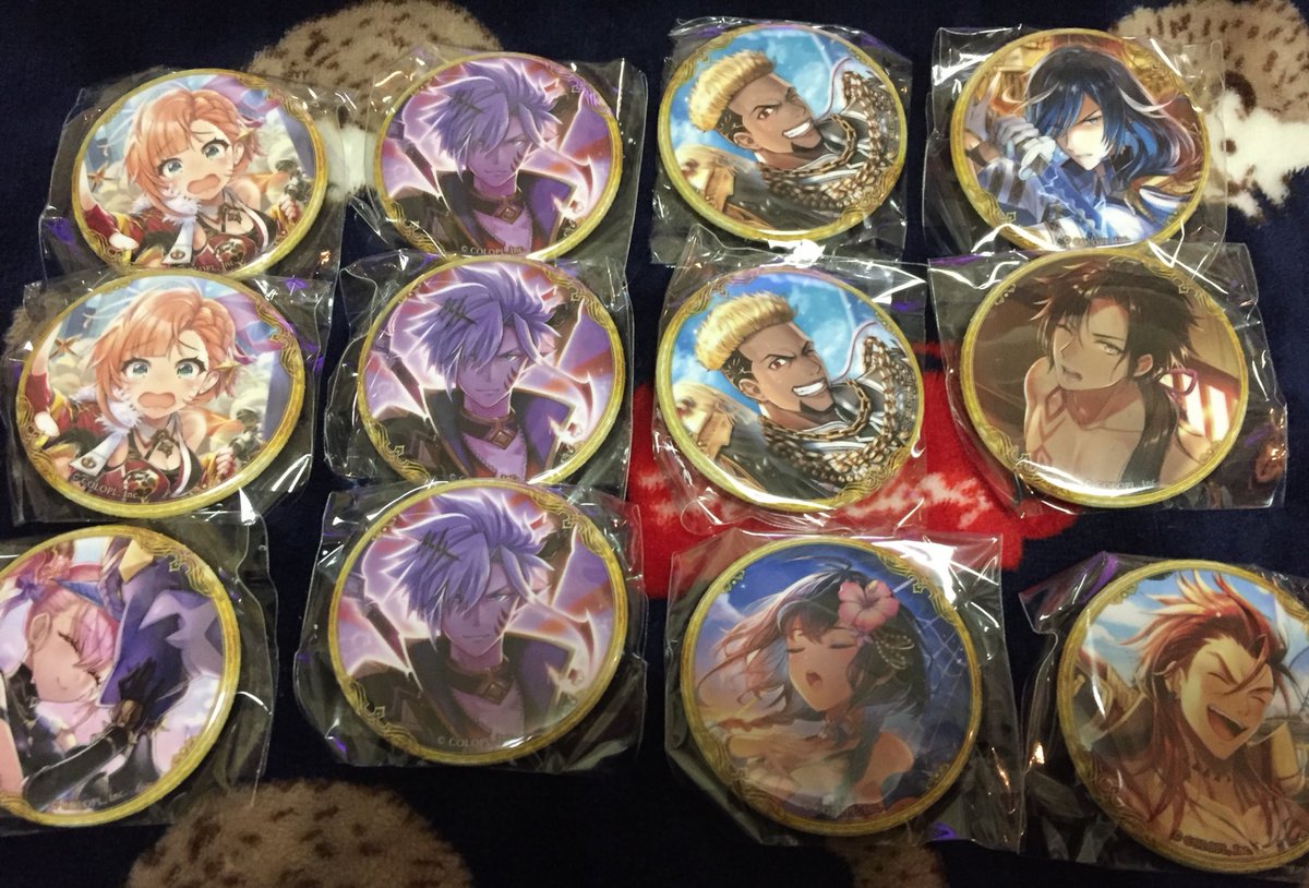 ka0ru_x's tweet photo. 【白猫グッズ交換出品】
▼画像①缶バッジ
レイン(在庫3)
ナギ
クラウディア
エディ(在庫2)
レオン
ディラン
フェネッカ(在庫2)
テオドール
▼ 画像②TCG
HRリーダーカードのティナセット
9弾あたり券PRノア
EXマナ
▼画像③TCGアクスタ
シエラ

※求品はリプへ記載します

#白猫プロジェクト
#交換 https://t.co/y6qy1dgHbO