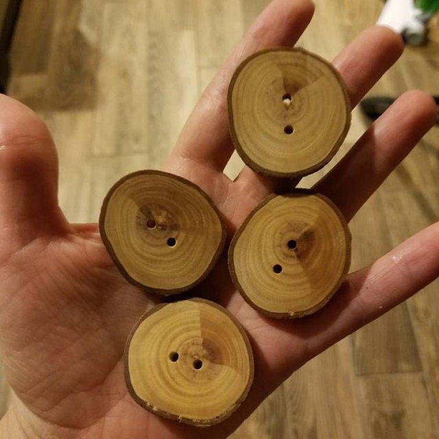 the_eco_path's tweet photo. Marie - Oct 26, 2018
⭐⭐⭐⭐⭐   
These buttons are perfect! I am impressed with how smooth they are! They are going to be so cute on some shawls I'm making! Thank you!

Another lovely review for The Eco Path's buttons:
https://t.co/urveePGI8h
.
.
.
#theecopath https://t.co/jZFXZqjnos