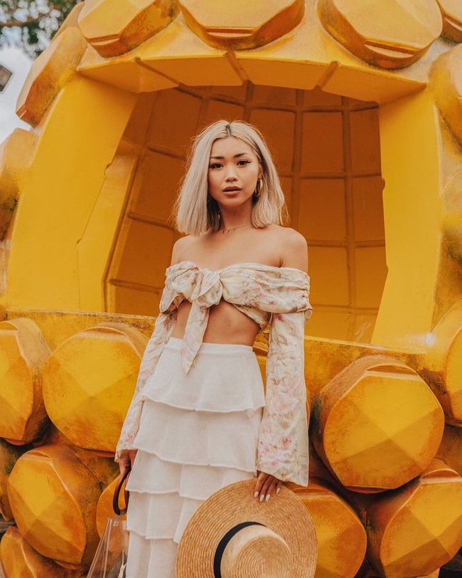 FashCollective_'s tweet photo. Chic | #StyleEtiquette featuring @flamcis by @azusatakano

#thefashioncollectiveinc #TFCinc #streetstyle https://t.co/rocfGRj6k7