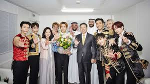 sujusapphire59's tweet photo. @soompi SOOMPI  ..  WHERE IS THE RESPECT!! 😞SUPER JUNIOR paved the way. The 1st Asian grp permitted to perform in Saudi Arabia ... ELF were waiting &amp; NOTHING, NO mention by you about this great achievement by SJ  ... YET YOU POST THIS!!! .. SHAME ON YOU!!!😞😞
#SUPERJUNIOR @SJofficial https://t.co/jVXx7ocAmt