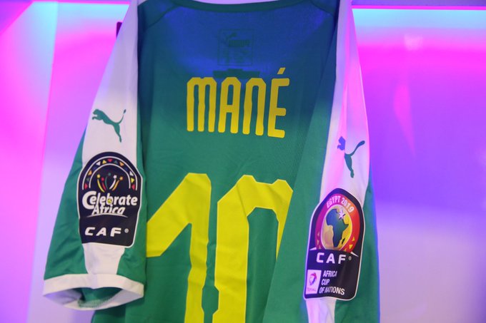 Voir l'image sur Twitter