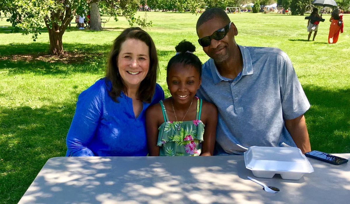 DeGette5280's tweet photo. Great to see so many friends at the Denver Black Arts Festival #DenverSummer @coblackartsfest https://t.co/B2wRsge5jr