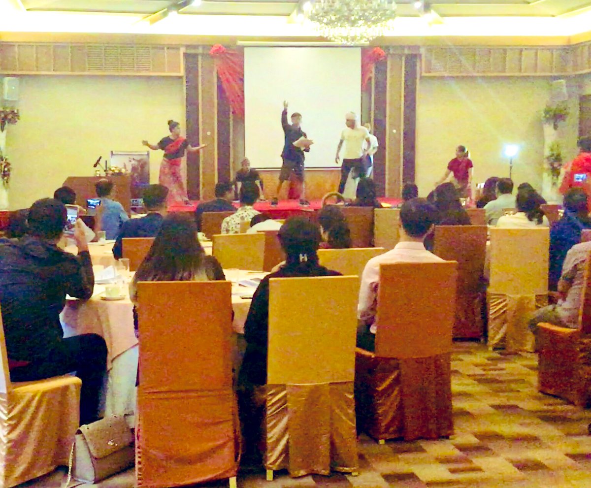 CircusKathmandu tweet media