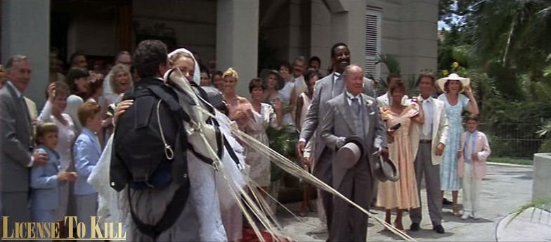 BondontheBox's tweet image. 🎬 "James Bond 007 –  Lizenz zum Töten" 📽️  
📺 @RTLde
📆 Sunday, 14 July, 2019 
⏰ 22:30 (CEST)

buff.ly/2GhMToM  
#LicencetoKill #TimothyDalton #CareyLowell #BenicioDelToro #JamesBond #007