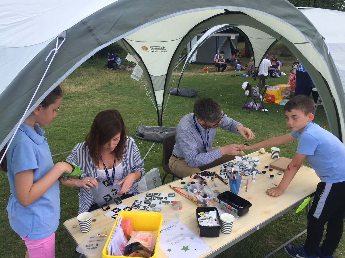 RoundhillPri's tweet photo. Thanks to everyone who turned out to support our Summer Fete. An afternoon full of cake, glitter and wet teachers! #bringonthesummer https://t.co/RlQ67QCNcj