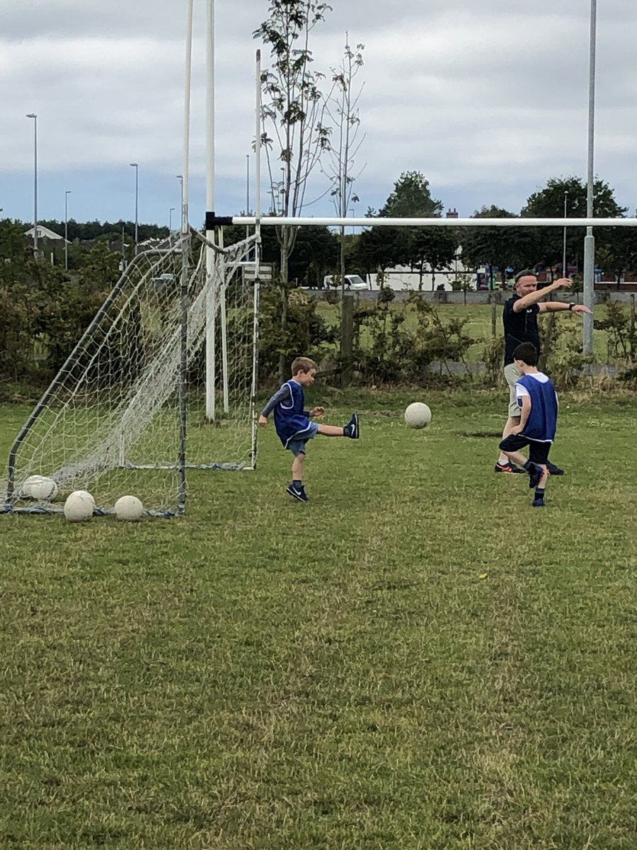 Great to have Daniel training with @StMichaelsGAA this morning while home for the weekend. Great to see loads of young lads playing in the westside. And what servants Pat Walsh and Danny are still coaching all these years. 🔵⚪️. #greatclub