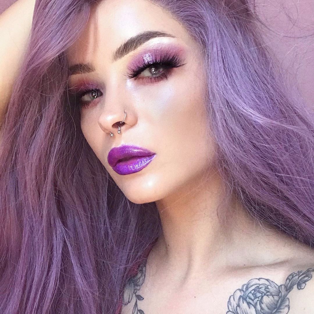 shopmissa's tweet photo. @Elisa__Mua wearing our #AOA #BBCream in “Medium”, #Perfect #BananaPowder, #Velour #Highlighter in “Toxic”, #FatLash #Primer &amp; our #Diamond #LipGloss in “Bubble Gum”!💜🤩 https://t.co/13UtLPSTR6