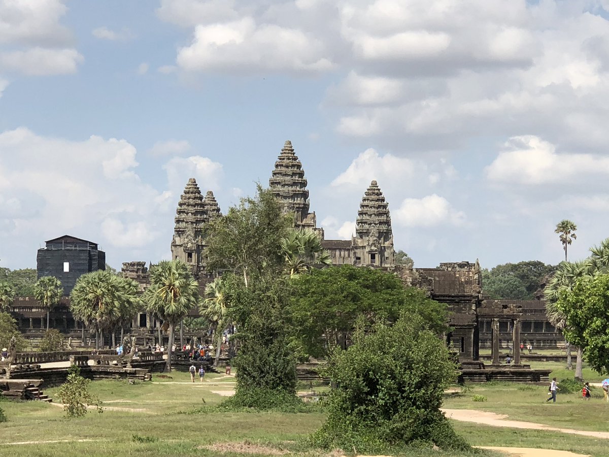 philipproesler's tweet photo. Nice meeting with my friend #SunChanthol who is minister in #Cambodia. Talking about #AngkorWat #WorldHeritage but also about #Democracy and #HumanRights https://t.co/0f0AgtpY9z