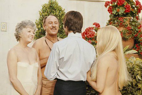 vintagerotica1's tweet photo. #July14 #remembering #MeredithMacRae #American #actress #singer #1950s #1960s #1970s #1980s #vintagebeauties #JeffDonnell #DickWilson #PaulPetersen #beautifulbacks https://t.co/eRoU2UabPK