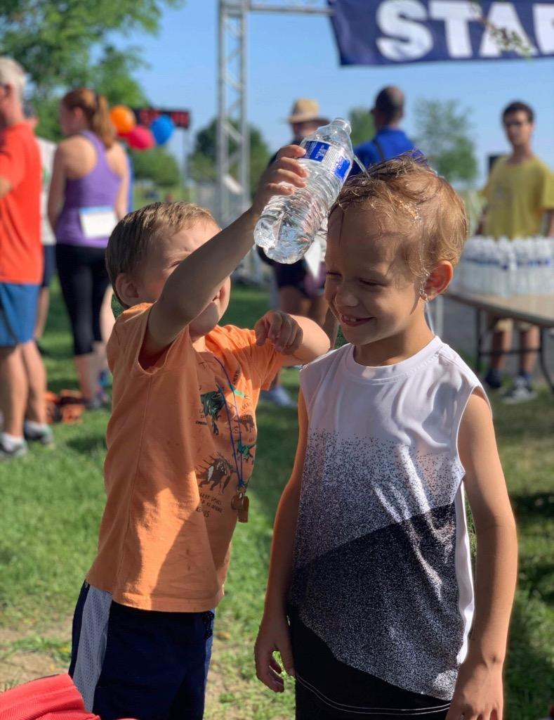 ChicagoCAPS18's tweet photo. Beautiful day and turnout for the #XStrides walk at Montrose beach. @NFXFoundation  @ChicagoCAPS18 and @ChicagoCAPS19 are proud supporters to the https://t.co/piAF5CFKHq community. Keep up the great research. #ChicagoXStrides19 #GavinsGang @rushhospitalmed @fragilexsyndrom https://t.co/pH2i22jwZO