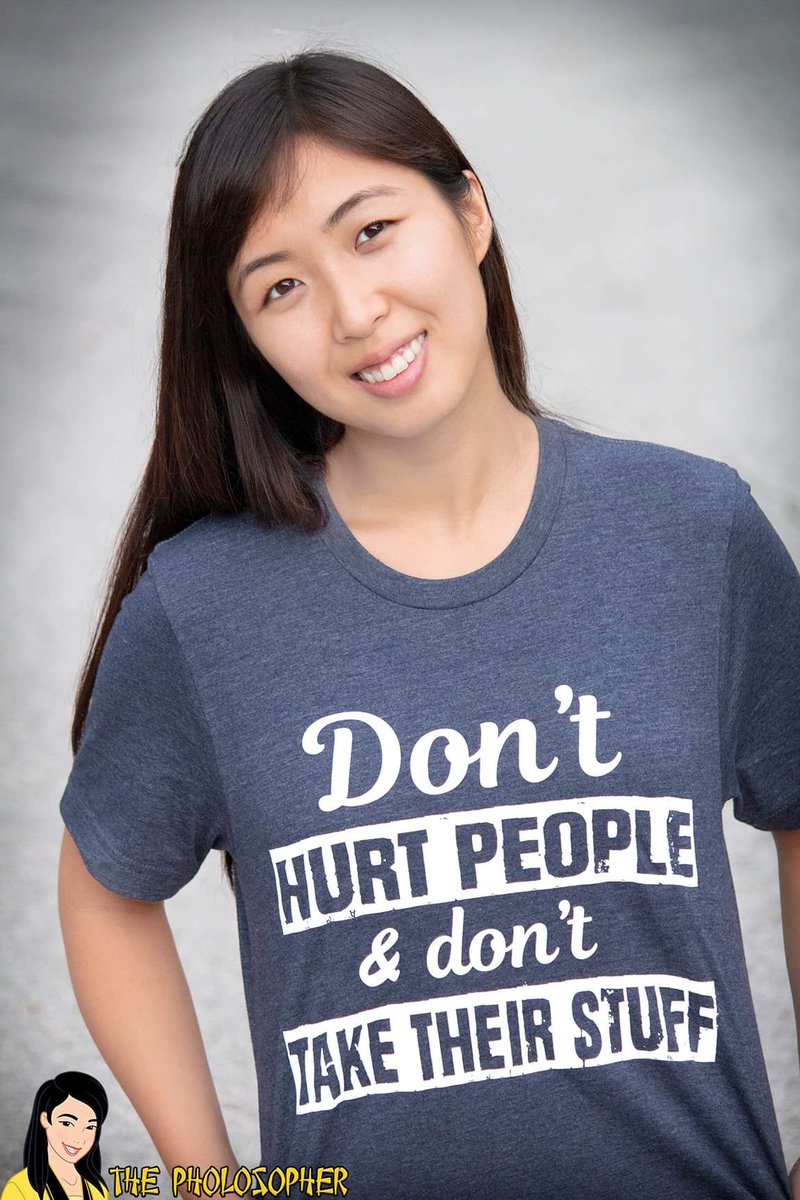 ThePholosopherX's tweet image. One of the most radical things you can shout in 2019 is to not physically hurt others and not steal their stuff.

So radical, right?

Get your own tee here: bit.ly/2G5TmEu

#nonaggression #libertarian #ancap #volutnaryist #voluntaryism