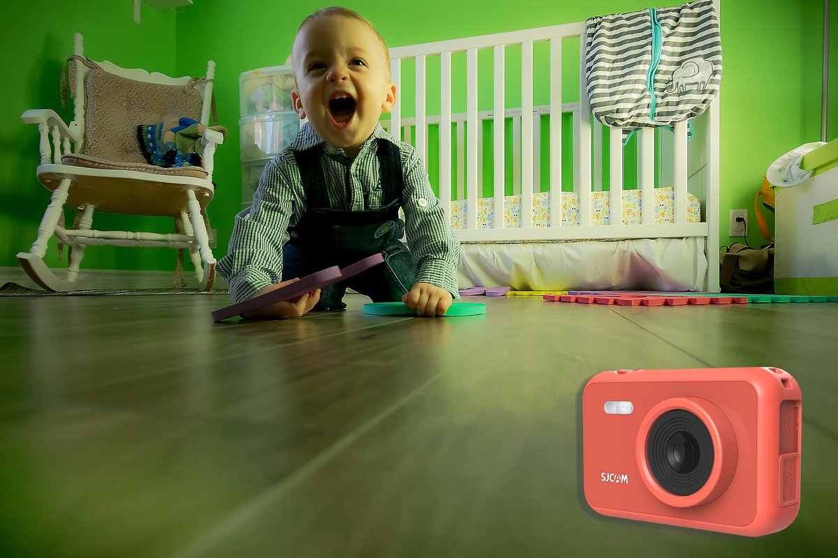 SJCAM_Official's tweet photo. #SJCAM brings the FUN to the youngest ones!
With 5 Megapixels and 720P HD Video Recording, the little fellas will surely go crazy over capturing their adventures, one click at a time!
#FUNCAM
#EmpowerYourDreams https://t.co/O2u5rrOKV4