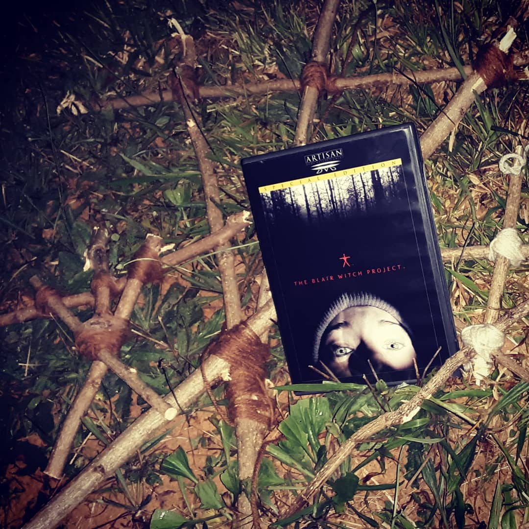 Godlike_Virus's tweet photo. On this day 20 years ago, July 14, 1999, a cinematic legend was born.

What I presumed was just an internet site, was so much more than that. I believed. I still believe.

Hungry. Cold. Hunted.
#TheBlairWitchProject #BlairWitch #CoffinRock #EllyKedward #RustinParr #Burkittsville https://t.co/BZC8VPMCDF