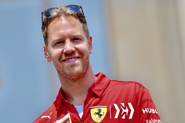 We've been supporting Seb since his early days in F1 and we will keep doing it no matter what.

We win together, we lose together! ❤ 

#ForzaSeb #AlwaysBelieveInSeb #TeamVettel