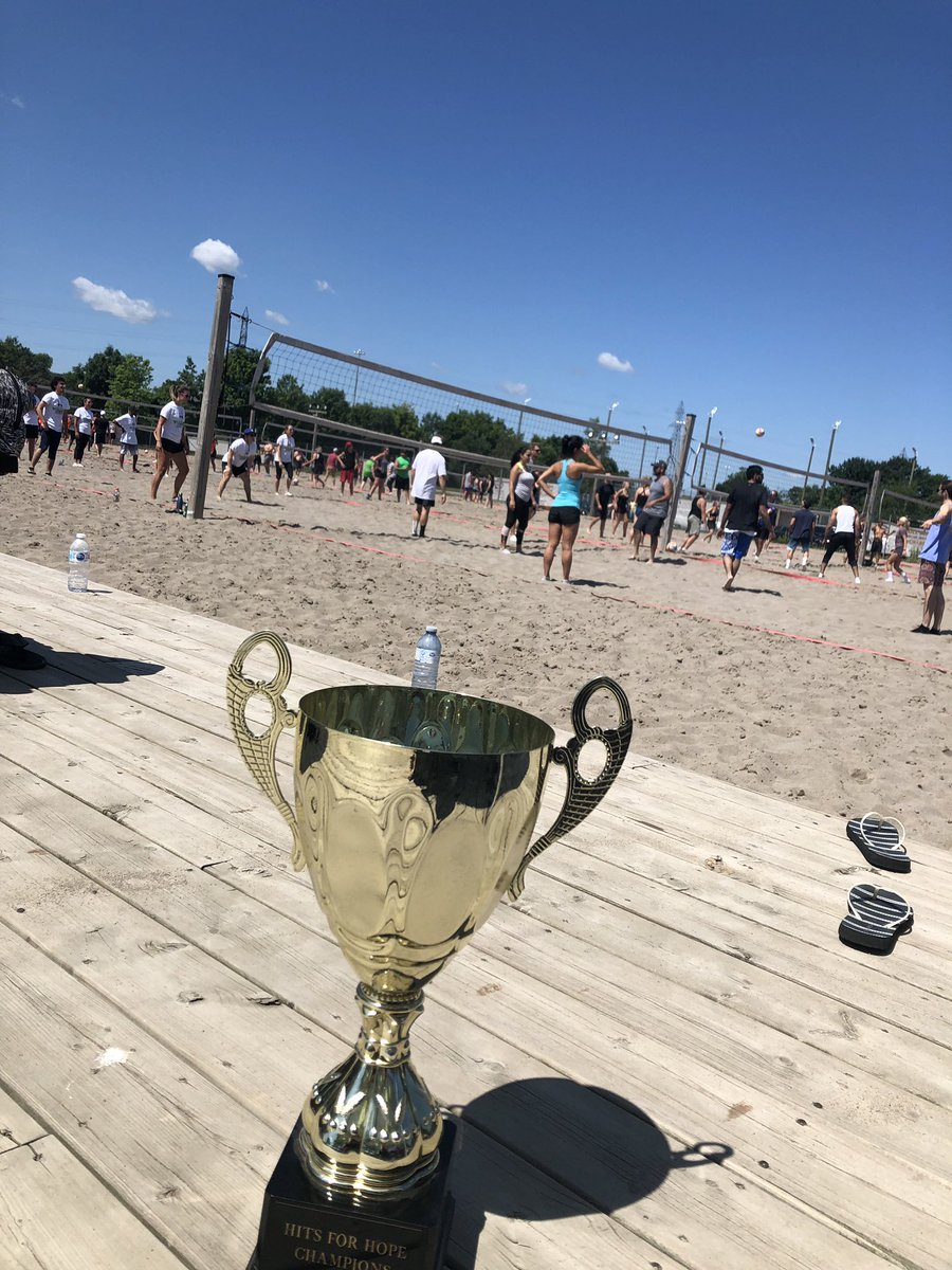 📷 Live from the 4th Annual Hits For Hope Tournament 🏆 #MetroWest @AIacobelli_TD