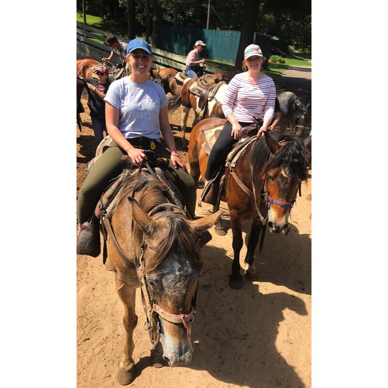 JessicaSimms11's tweet photo. Ranching @ Woodside Ranch! 🐎 https://t.co/RDEPmys5hD