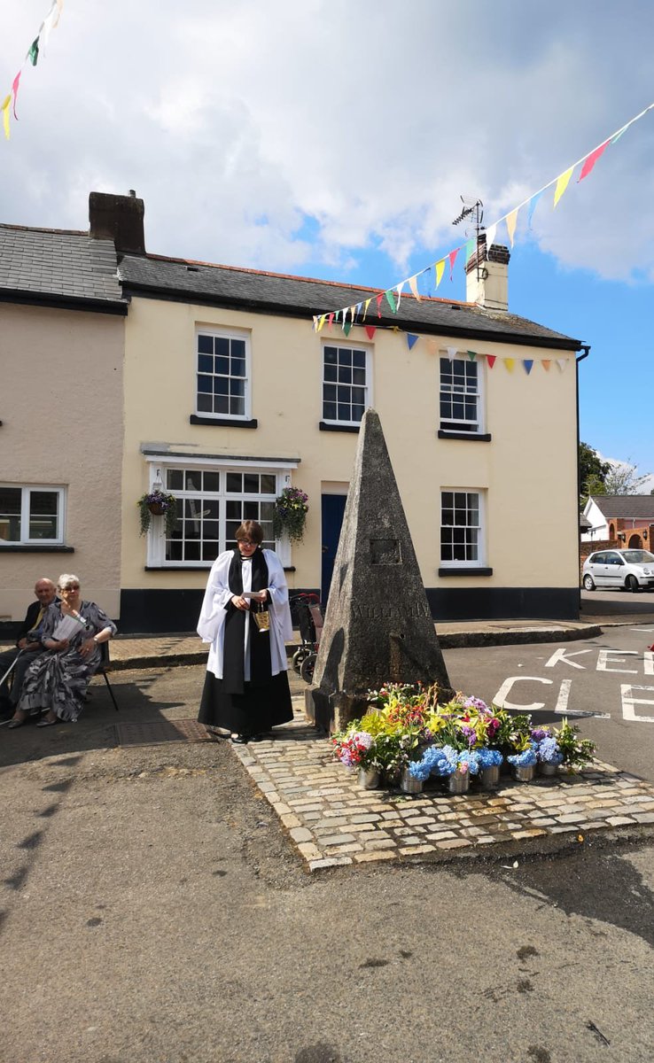 Bless the well #winkleighfair