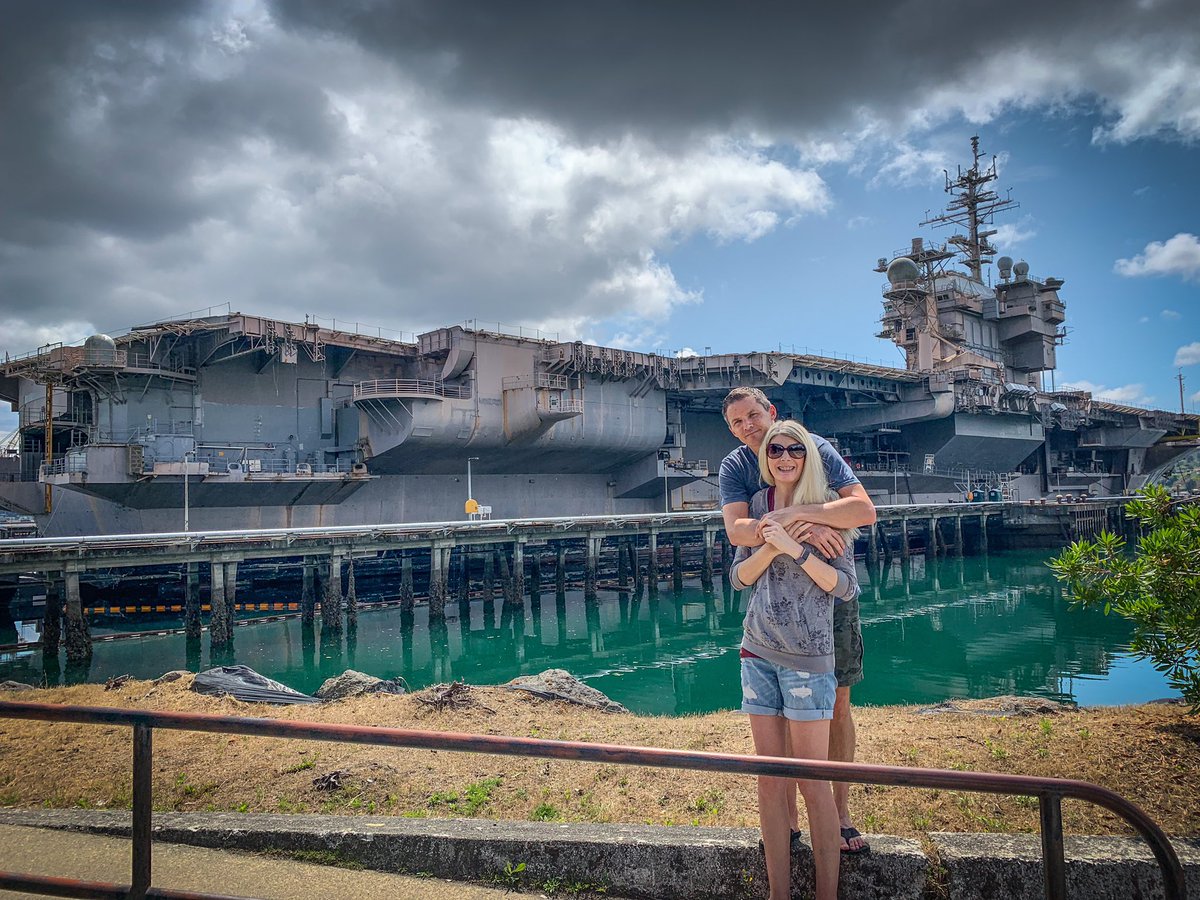 BrianCDickinson's tweet photo. Stopped by to visit the #usskittyhawk in Bremerton. I did a few dets on her but mostly the #ussconstellation. 2 Persian Gulf deployments during my 6 years in the @USNavy. #cv64 #cv63 https://t.co/BZM8nl1sgD