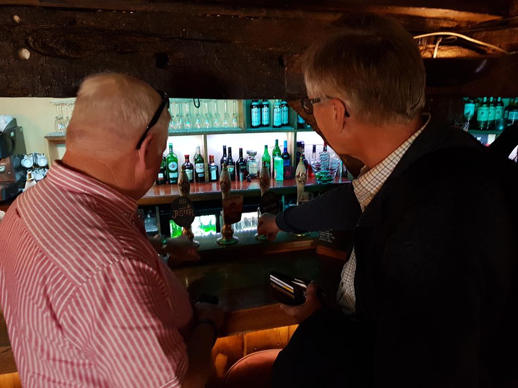 Carole In Herts tweet media