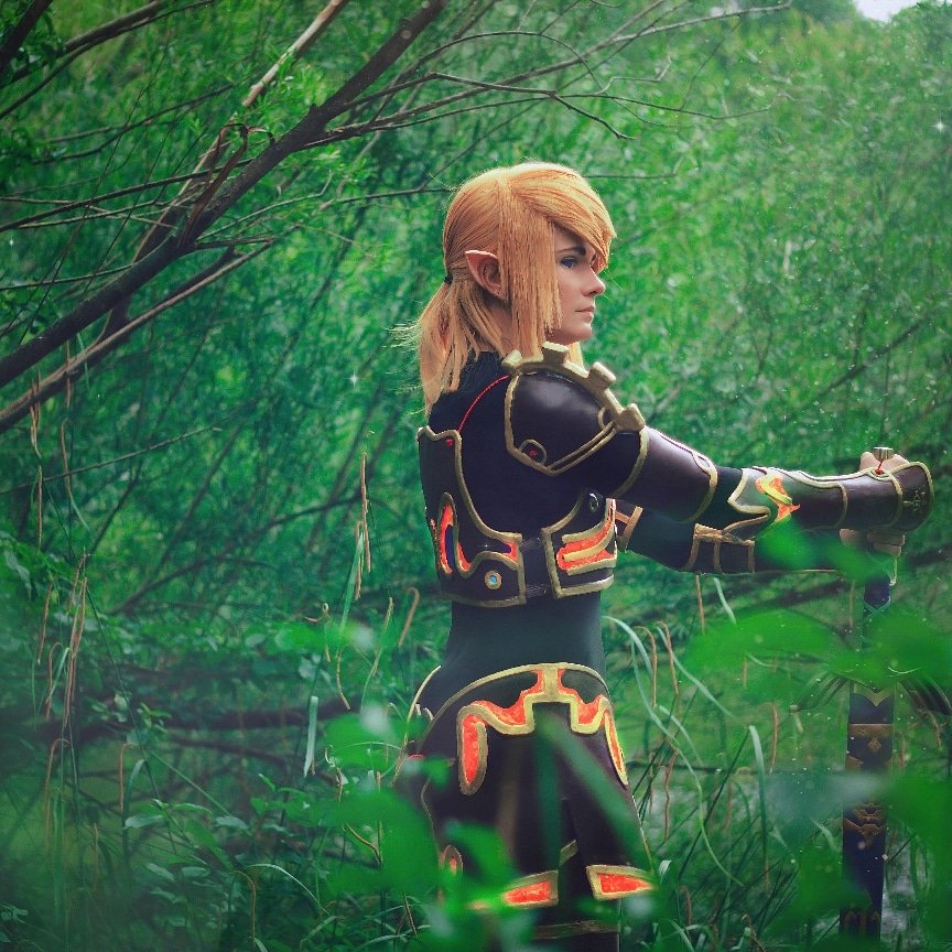 "But courage need not be remembered… for it is never forgotten."

Thanks to <a href="/IsakuCosplay/">Isaku</a> for the photo and edit! 

#cosplay #cosplayshoot #cosplayphotoshoot #cosplayer #legendofzelda #loz #breathofthewild #botw #linkcosplayer #link #breathofthewildlink #worbla #armour #crafting