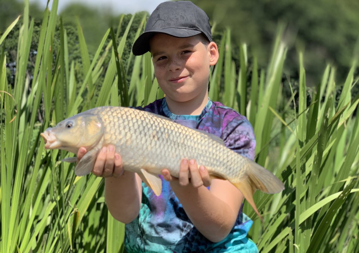 Ash_Lorraine1's tweet photo. 23 carp landed today it was carp carnage!! Proper good fun. #doubleruns 👍🏻👀🎣👌🏻 https://t.co/1I7SNhajzT