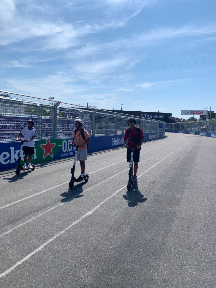Helbiz's tweet photo. Helbiz NYC Team is ready for the Manhattan Formula E Holdings Circuit!

We are bringing the future of micro-mobility and race sports together towards a greener and technologically advanced way of thought.

Join our #MobilityRevolution!

#formulae
#eprix
#NYC https://t.co/NxAvDgG2x8