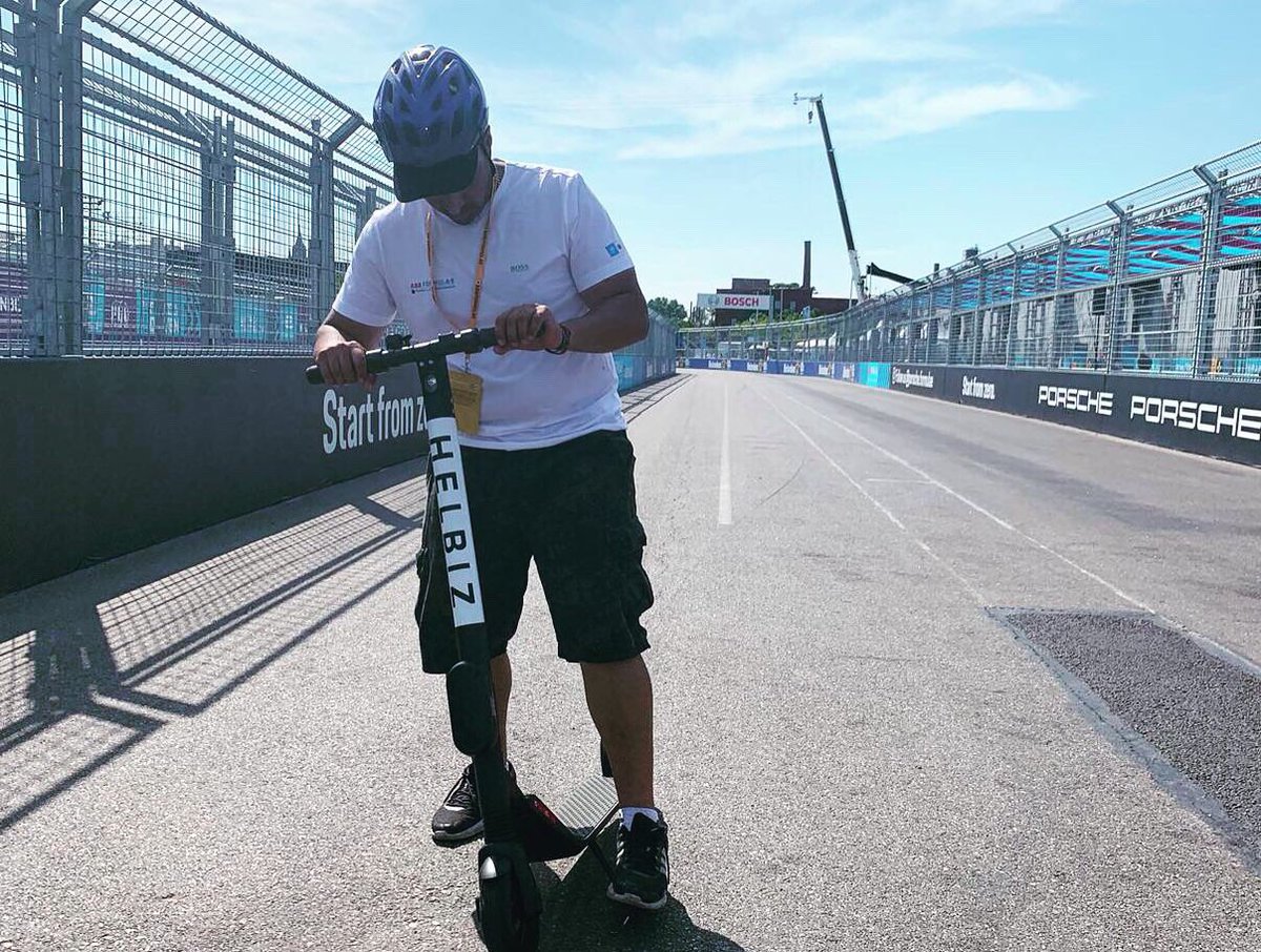Helbiz's tweet photo. Helbiz NYC Team is ready for the Manhattan Formula E Holdings Circuit!

We are bringing the future of micro-mobility and race sports together towards a greener and technologically advanced way of thought.

Join our #MobilityRevolution!

#formulae
#eprix
#NYC https://t.co/NxAvDgG2x8
