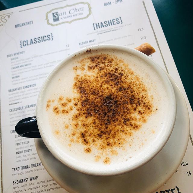 grdrinks's tweet photo. Chai is life
.
.
.
#grdrinks #downtowngr #grmi #iheartgr #experiencegr #sundayfunday #brunch https://t.co/ItKIV2VlbD https://t.co/j56Ft8pn7Q