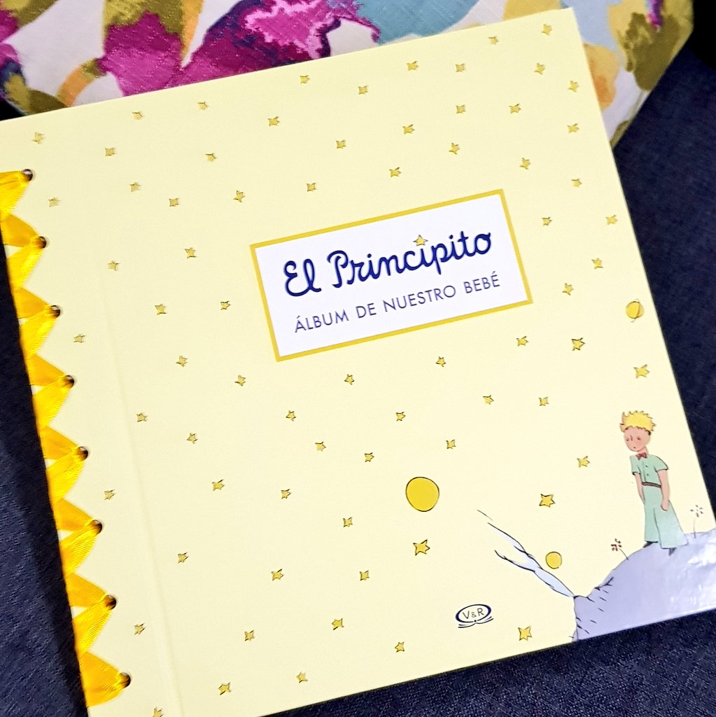 SamMyL0V's tweet photo. Desde que nos enteramos que vienes en camino, nos sentimos super 🤩😍emocionados de compartir cada día a tu lado❤️#OurFirstBaby #2019 https://t.co/ryImmIJdka