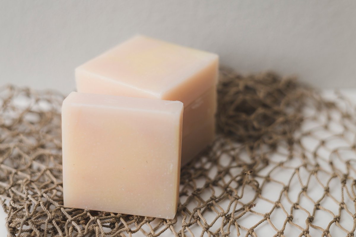 Are soap bars better? Is it just due to the #MarketPositioning of the body washes that they seem more #Convienient? 
#environnement #sustainability #SnappyAppy #SpiritualSunday 
Read More: instagram.com/p/Bz5zkiTnomB/…