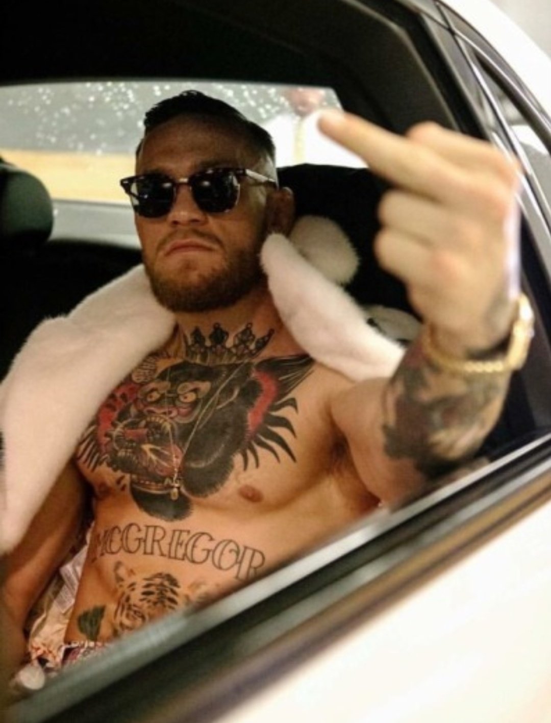 Happy birthday to the king 
The notorious Conor McGregor 