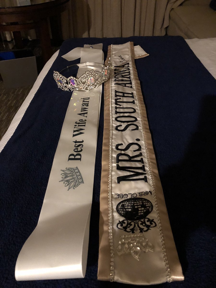 cinique9's tweet photo. ๐๐ #mrscurve #mrscurveglobe #mrsglobe #globette #globettes #creatinglegacies #creatingmagic #curvy #curvymodel #curvyfashion #curvywomen #curvyisbeautiful #curve #curvypageant #womenwithcurves #beautyqueen #mspageant #mrspageant #selfloveisnonnegotiable
@SAPageants https://t.co/FwbkpD7o5V
